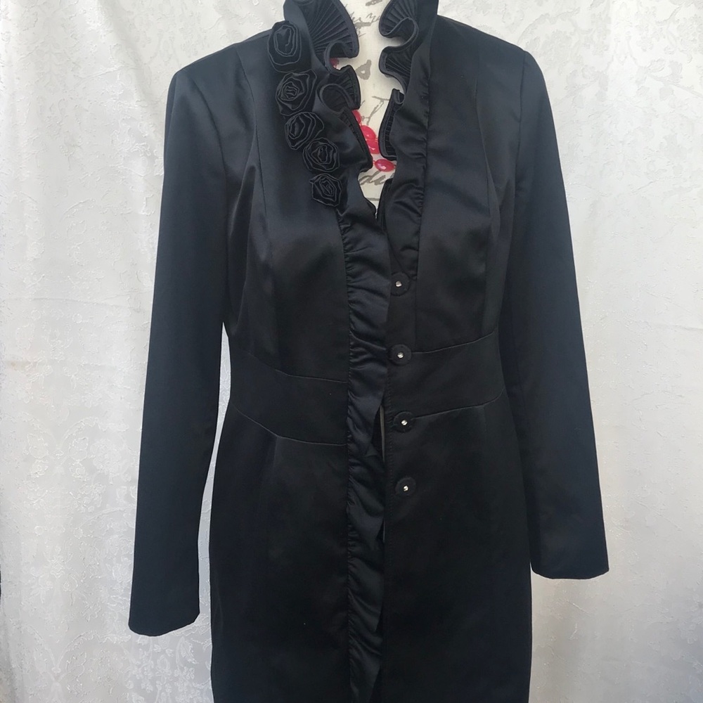 Black house White House